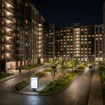 Apartment_complex_courtyard_at_n…_202606201226_4.jpeg