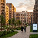 Apartment_complex_courtyard_at_s…_202606201226_3.jpeg