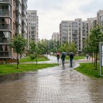 Modern_residential_complex_court…_202606200924_5.jpeg
