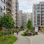 Residential_complex_courtyard_Pe…_202606200924_2.jpeg